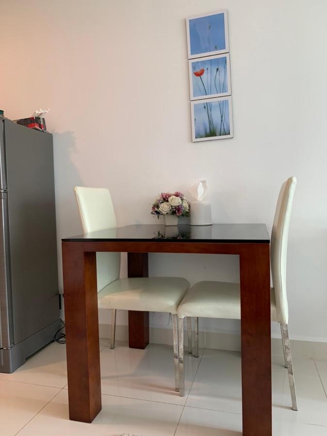 Laguna Beach Condo Resort 3 Maldives Pattaya Pool View ลากูน่า บีช คอนโด รีสอร์ต 3 พัทยา Pantai Jomtien Bagian luar foto