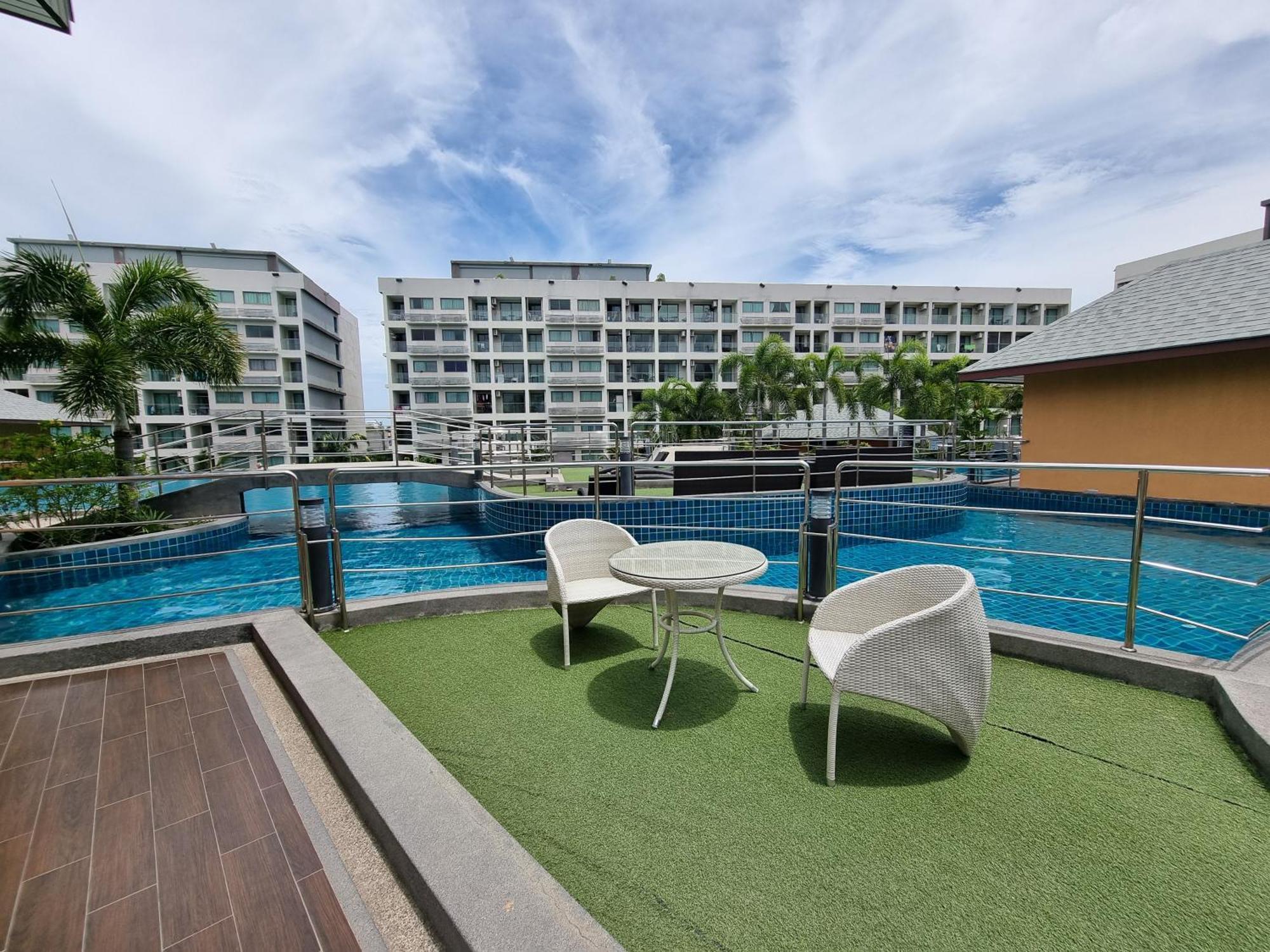 Laguna Beach Condo Resort 3 Maldives Pattaya Pool View ลากูน่า บีช คอนโด รีสอร์ต 3 พัทยา Pantai Jomtien Bagian luar foto